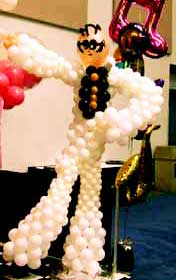 Balloon sculpture of Elvis